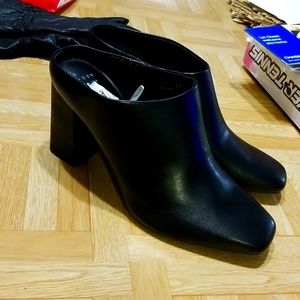 a new day heels size 11